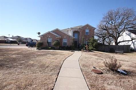 2nd image of 6908 Justin Ln