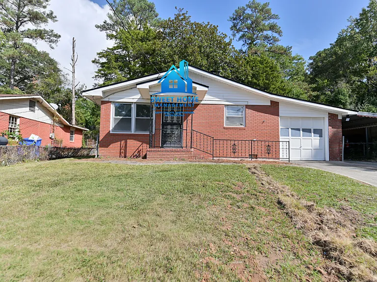 2908 Urban Ave — Photo 1