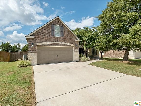3rd image of 3025 Bent Tree Dr