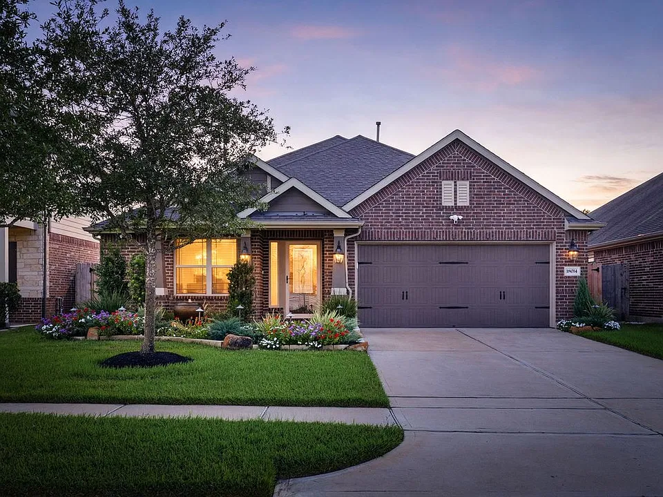 18014 Fernwood Bend Dr