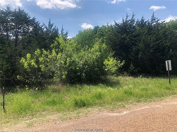 2nd image of County Road 411