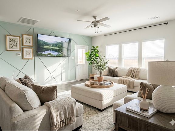 4th image of 4016 De Berry Ln
