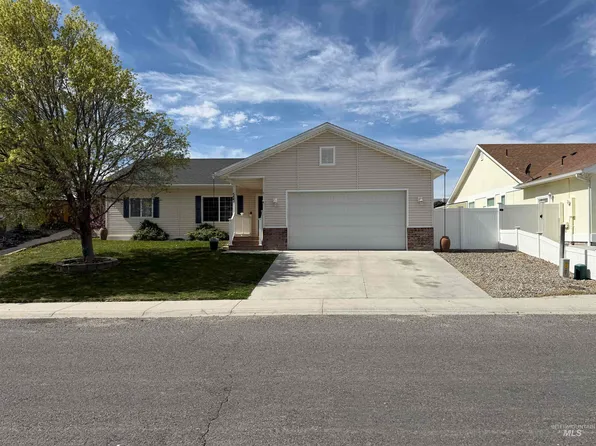 523 Morning Dove Way, Marsing, ID 83639