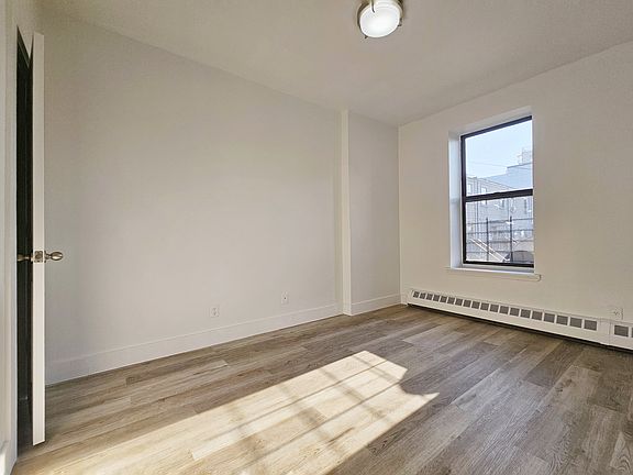 5th image of 130 Thomas S Boyland St #2
