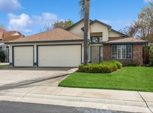 6216 Brockenhurst Dr, Elk Grove, CA 95758