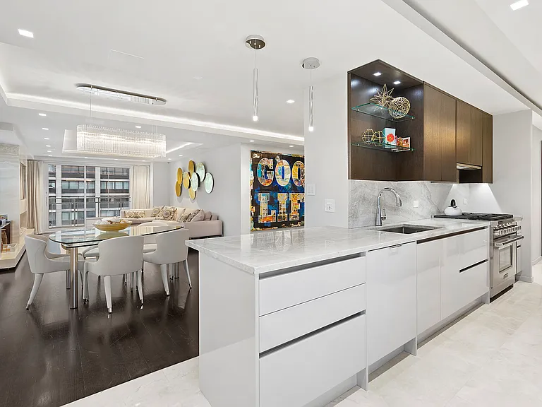 303 E 57th St #25GH — Photo 8