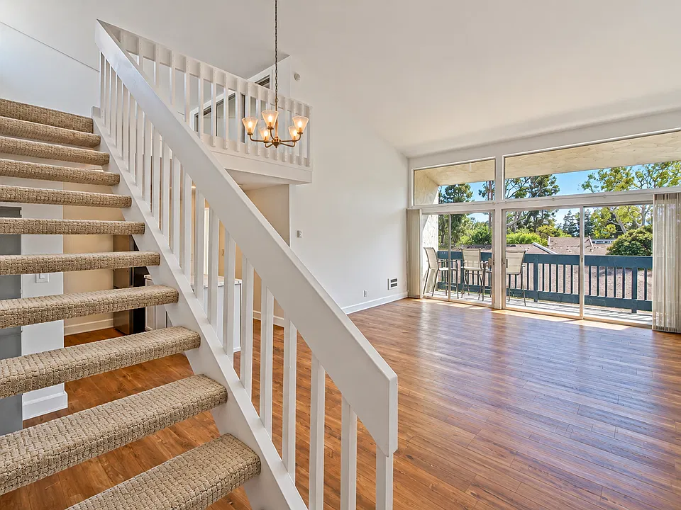 802 Camino Real #303