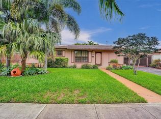 4460 NW 203rd Ter, Miami Gardens, FL 33055