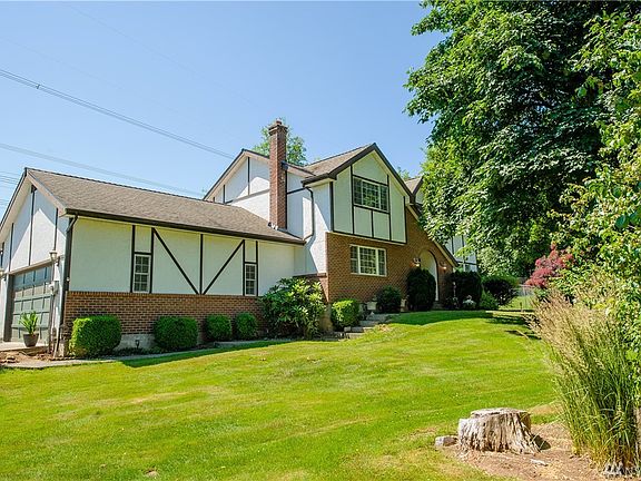 2nd image of 13421 SE 294th Pl