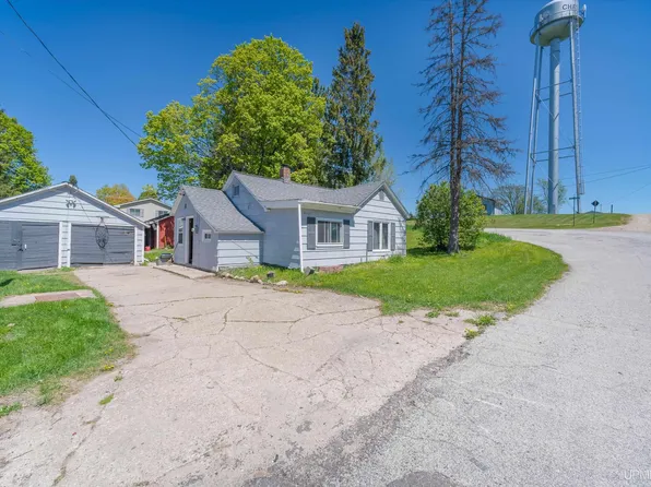 3722 E Onota St, Chatham, MI 49816