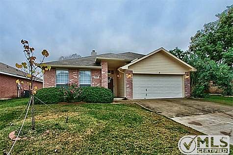 3rd image of 2119 N Kirbywood Trl