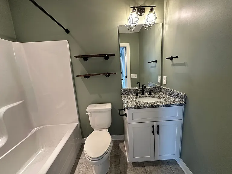 1123 Waterburg Ln — Photo 12