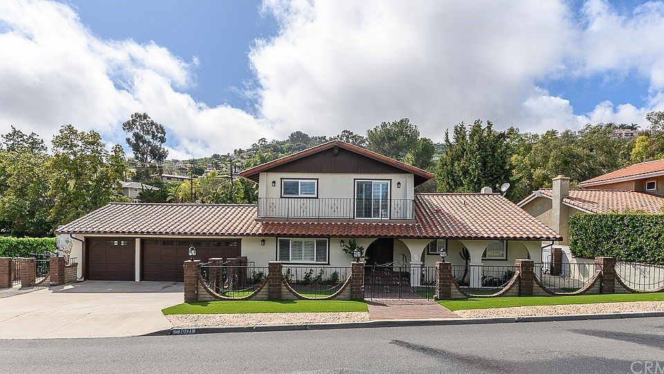 1st image of 30121 Miraleste Dr