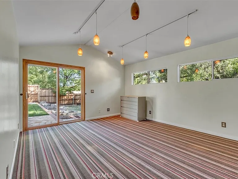 9824 Baden Ave — Photo 21