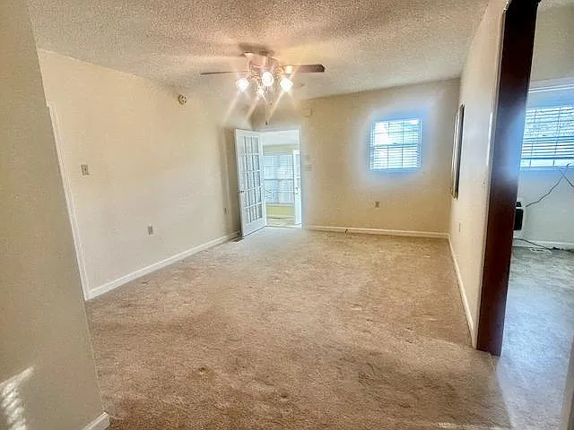 502 E Tombigbee St #B — Photo 5