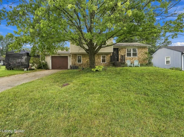 4818 Redmon Ct, Louisville, KY 40291