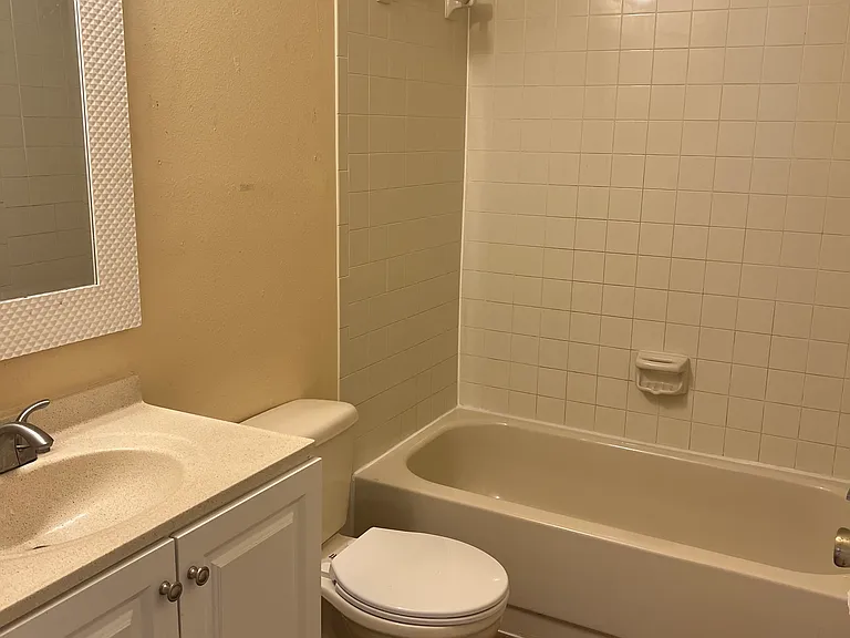 10101 Lake Oak Cir — Photo 7