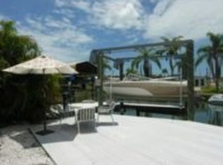 47 Nancy Ln, Fort Myers Beach, FL 33931