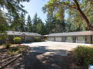 123 Snowberry Ln, Sequim, WA 98382