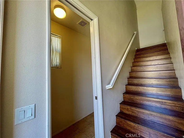 6931 Castor St — Photo 5
