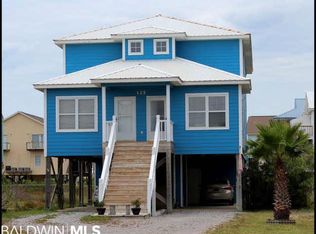 125 W 11th St N, Gulf Shores, AL 36542