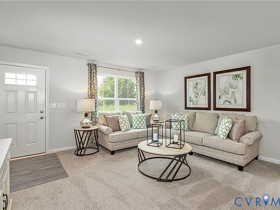 2nd image of 16070 Wildflower Pl
