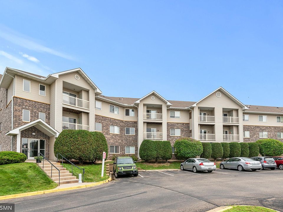 1st image of 1321 Lake Dr W APT 212