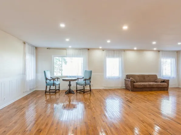 26 Park Rd #30, Bayonne, NJ 07002