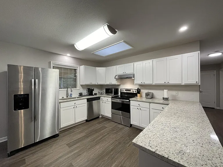 6503 Chaparral St — Photo 8