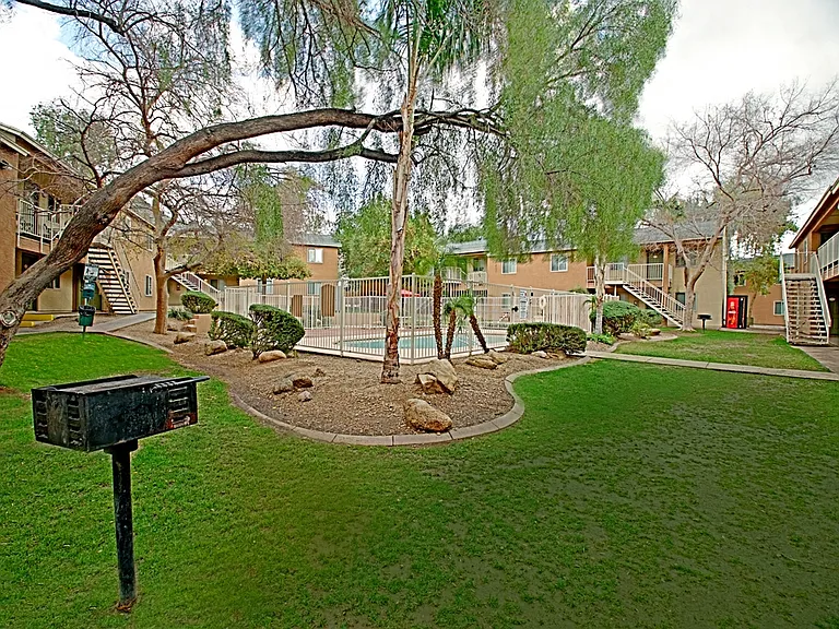 Vista Village — Photo 8