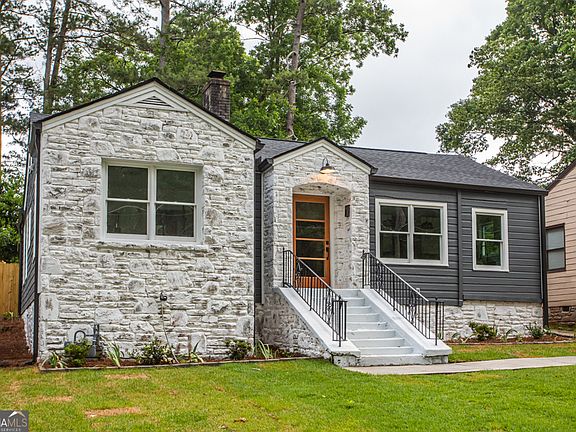 3rd image of 1699 N Olympian Way SW