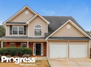 307 Millstone Dr, Hampton, GA 30228