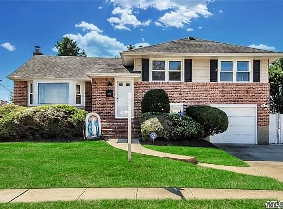 2nd image of 3796 Morton Ln