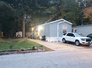 1131 Calgary Dr, Muskegon, MI 49444