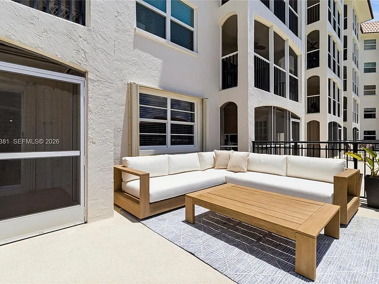 2871 N Ocean Blvd #M126 — Photo 21