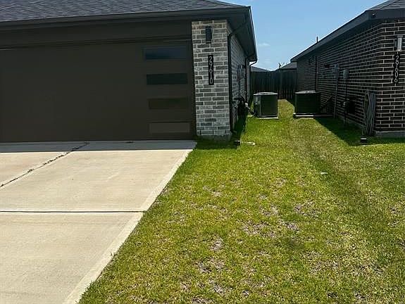 4th image of 29610 Ella Larchmont Ct