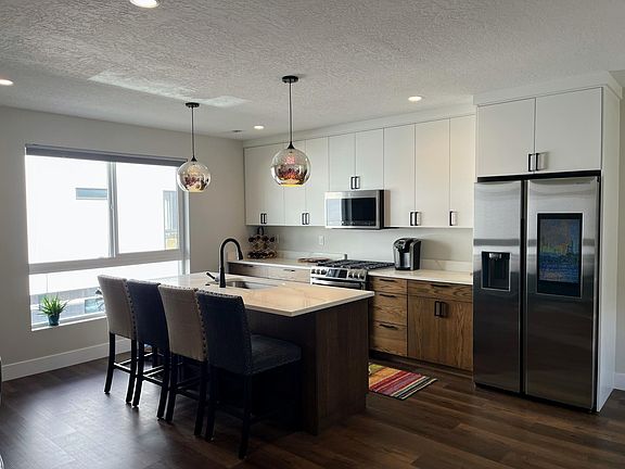Spacious and bright kitchen.