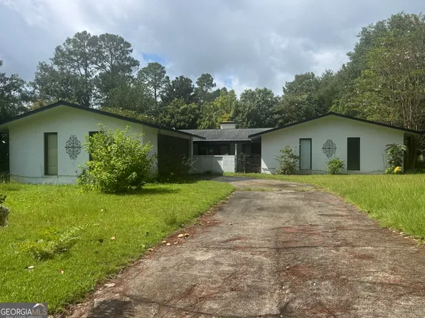 5021 Jessup St, Eastman, GA 31023