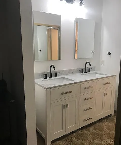 8860 Villa La Jolla Dr #110 — Photo 14