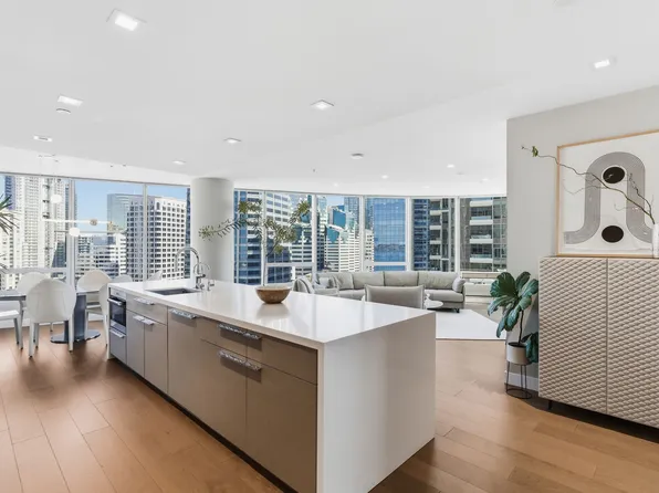 888 W East St Unit 1705, San Diego, CA 92101