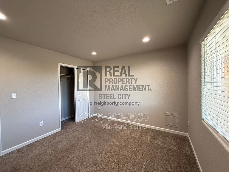 155 S Stardust Cir — Photo 12