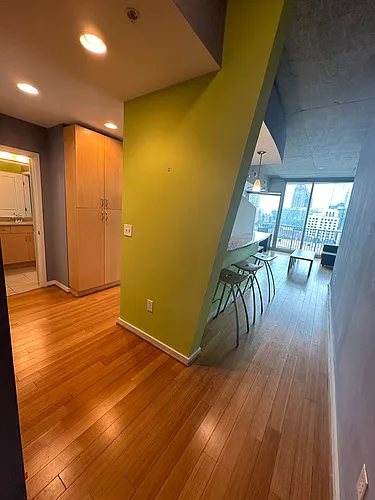 860 Peachtree St NE #1111 Photo 1