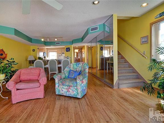 4th image of 6 E Atlanta Street #A