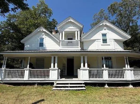 266 C S Floyd Rd, Loganville, GA 30052