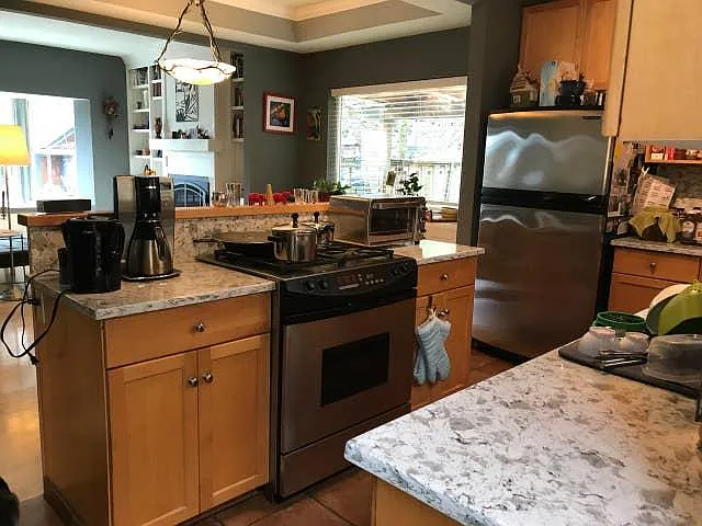 1929 SW 13th Ave — Photo 7