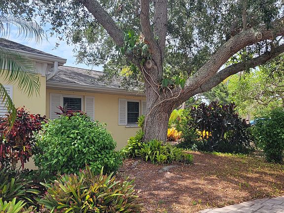 5th image of 5557 Shadow Lawn Dr