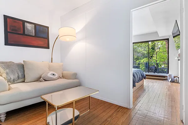 Rented by Oxford Property Group | media 22