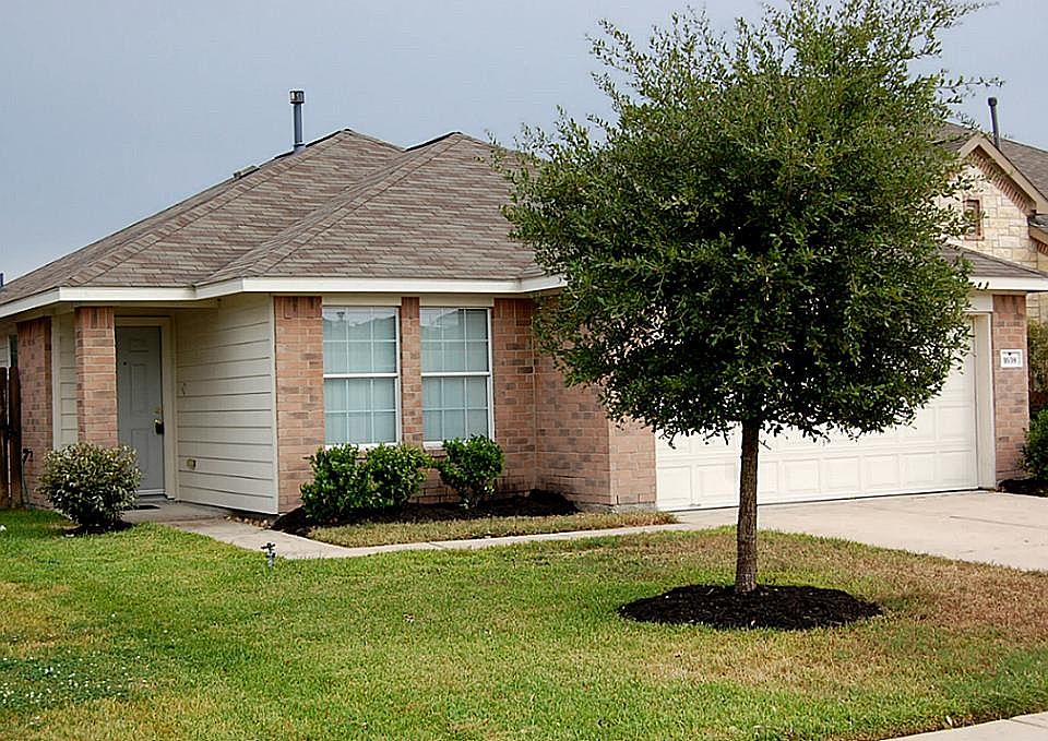 1st image of 1638 York Creek Dr