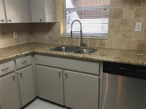 5th image of 1301 Jennings Dr