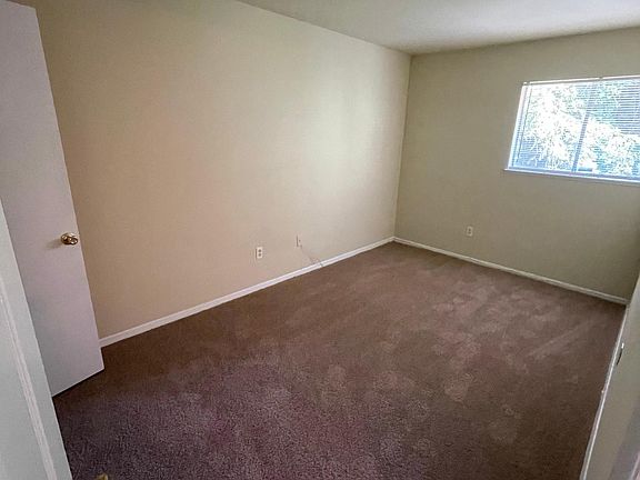2nd image of 1235 Nelson St APT D
